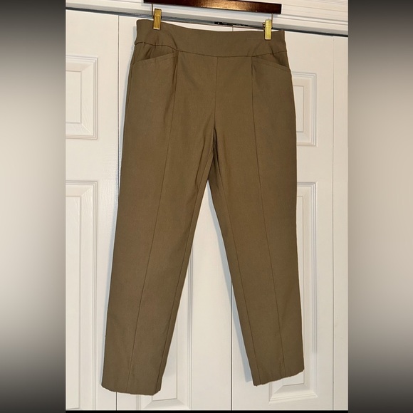 Chico’s So Slimming Pants - Picture 1 of 16